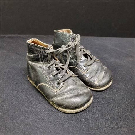 Antique Baby/Toddler Shoes