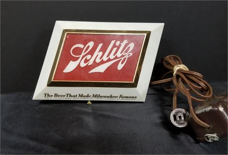 Vintage Schlitz Lighted Beer Sign - Works