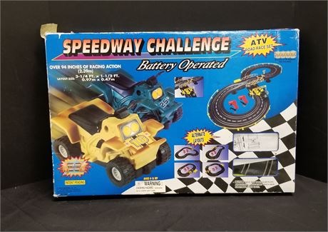 Battery Op Retro Speedway Challenge Race Track