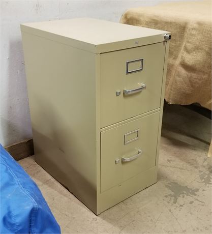 2 Drawer Metal File Cabinet - No keys - 15x22x29