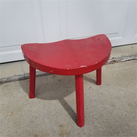 Cute Little Red Sitting Stool