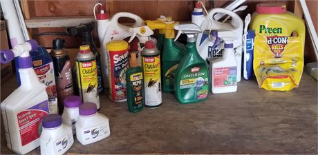 Assorted Lawn Care Items