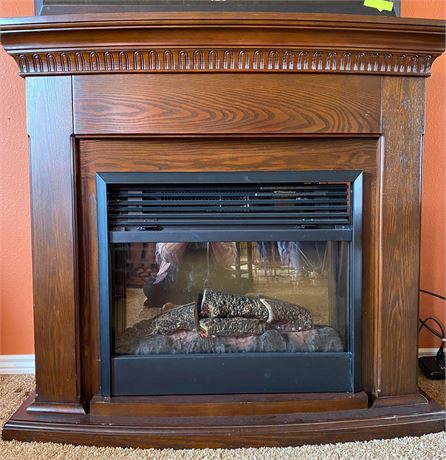 Large Free Standing Electric Fireplace - Heat Works, Flame doesn't always work