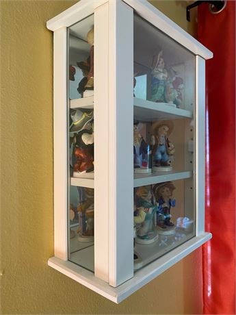 Nice White Display Case & Lefton Collectibles