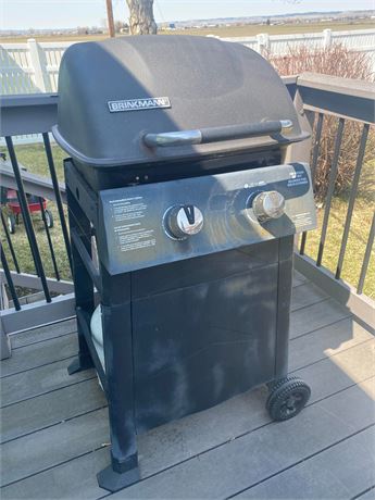 Brinkman Rolling BBQ Grill & Propane Tank