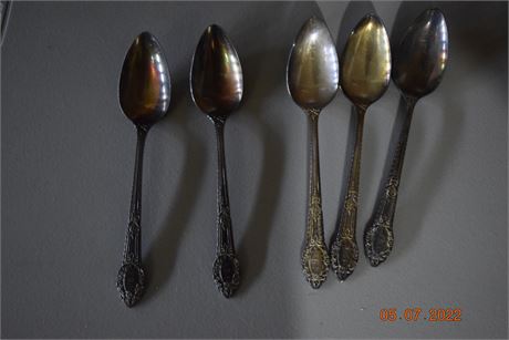 5 USN spoons community plate