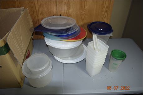 misc plastic ware