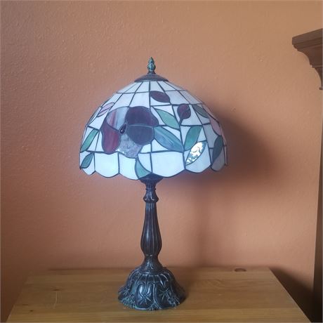 Beautiful Stained Glass Lamp #2