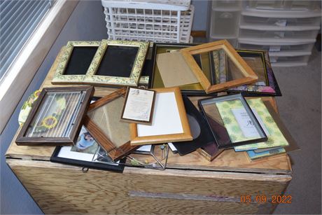 picture frames