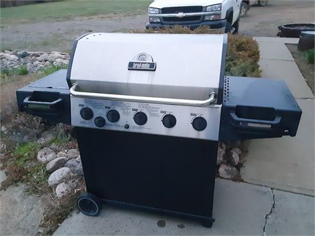 BBQ with side burner