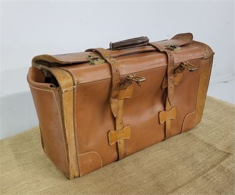 Vintage Leather Case