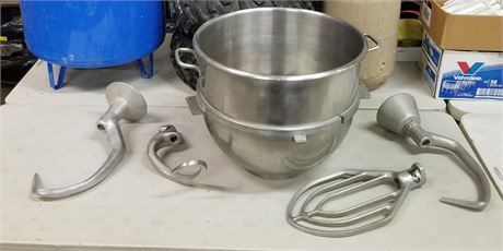 Commercial Stainless Mixing Bowl & Attachments - 21x18