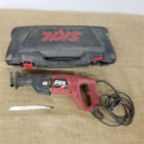 Skil Reciprocating Saw & Case