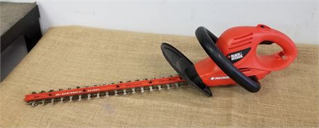 20" Plug-In Hedge Trimmer - Works