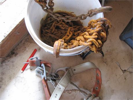 Bucket of Chain and Harness