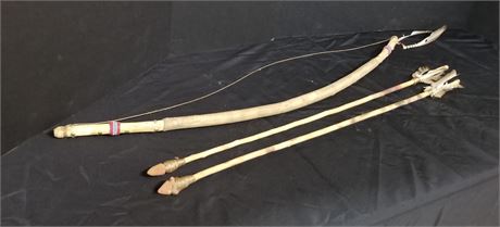 Handmade Native American Bow & Arrows