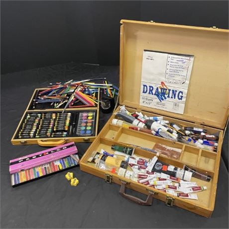 Painting & Drawing Supplies