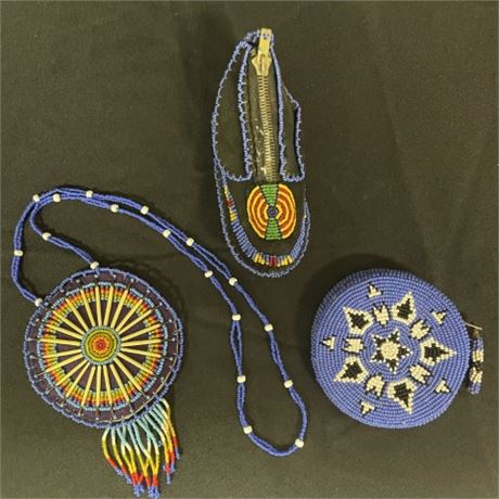 2 Native American Coin Purses & Beaded Medallion