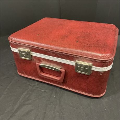 Vintage Travel Case