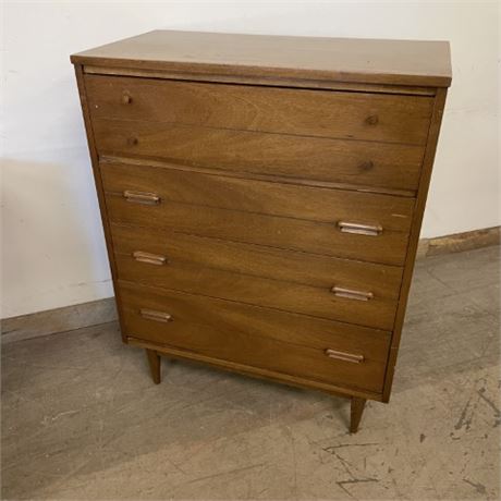 Mid Century Modern Retro Bedroom 4 Drawer Dresser  -  34x18x43