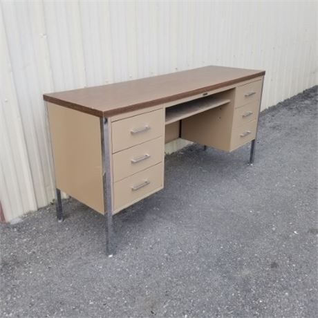 Metal Office Desk - 60L x 18w