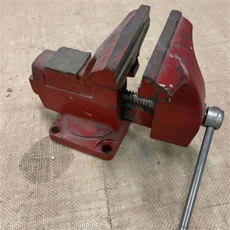 5 x 4 1/4 Bench Vise