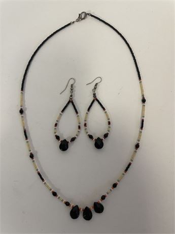 Native American Beaded Necklace & Earring Set