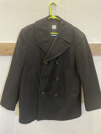 Authentic USN Pea Coat - Sz 42S