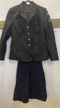 USA Navy Women's Dress Coat w/ Airman Insignia and Skirt - 18R