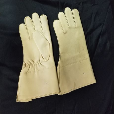 Calvary Gloves