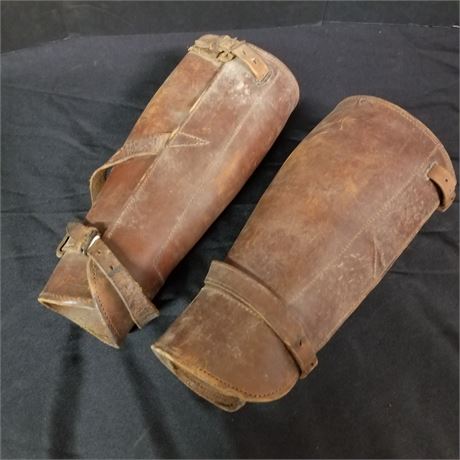 Leather Calvary Gauntlets