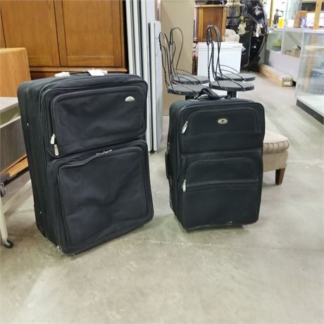 2 Rolling Soft Side Suitcases - 32x12x22 & 18x9x24