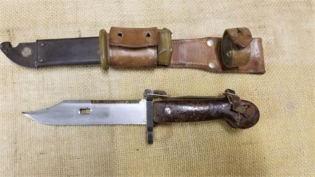 U.S. Military Combat Knife/Bayonet with Sheath