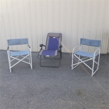 Outdoor Lounging Chair Trio