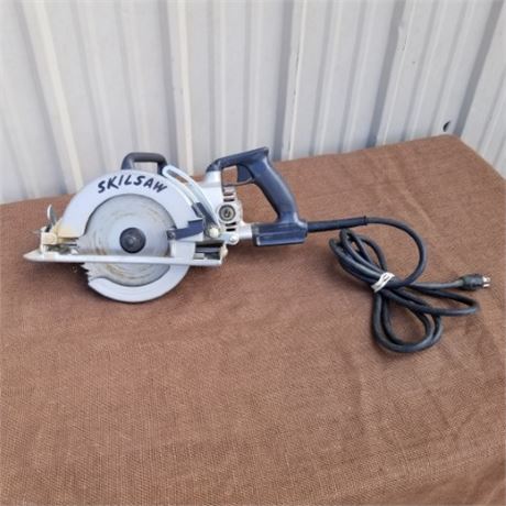 Professional Worm Drive Skil Saw