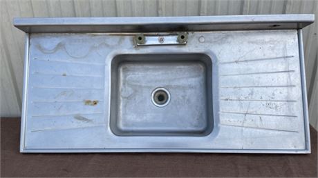Stainless Sink w/  Side Rails - 54x25
