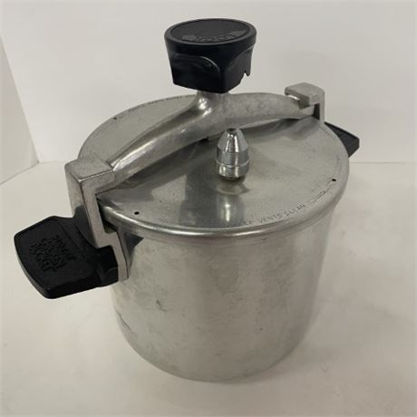 Wear Ever 'Chicken Bucket' Pressure Cooker