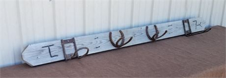 Cool Barn Wood Western Style Wall Coat Rack - 6ft width