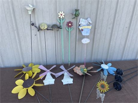 Assorted Yard Art