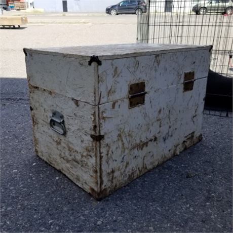 Wood Tack Trunk - 30x19x20