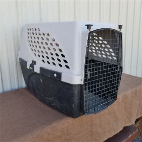 Medium Size Pet Carrier/Kennel - 32x19x24