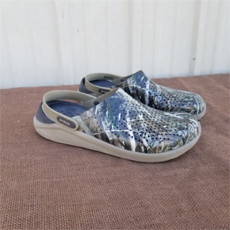 Camo Crocs - Sz 12