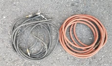 2 Air Hoses