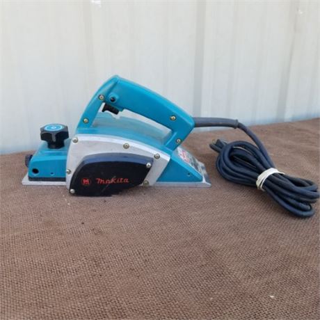 Makita Power Planer