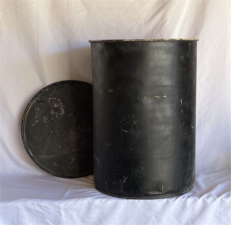 Small Metal Barrel With Lid