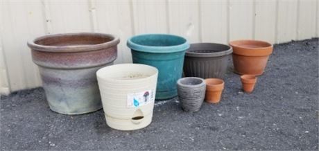 Assorted Plant Pots