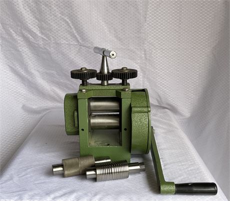 Compact Rolling Mill With 2 Extra Rollers