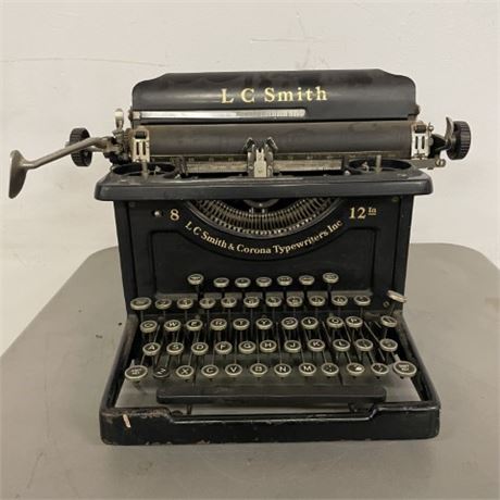 Antique L.C. Smith & Corona 8 10 Typewriter c. 1922