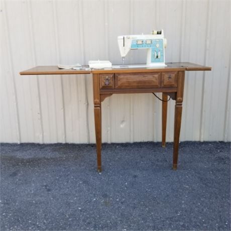 Vintage Singer Touch & Sew Machine w/ Cabinet - 25x19x32