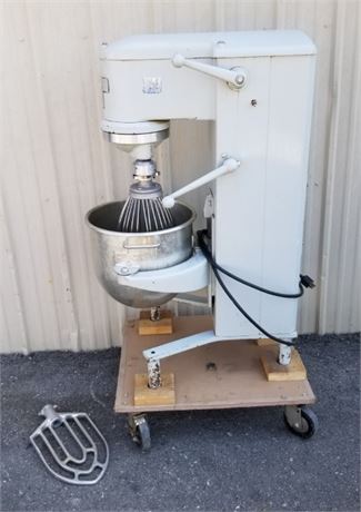 Commercial Mixer w/ Rolling Stand - Single Phase